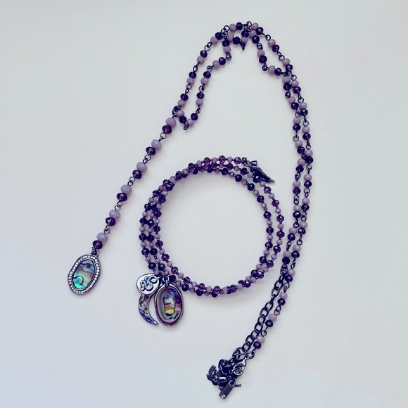 Jewelry - 💜CRYSTAL BEADED Necklace & Bracelet Set in Smoky Purple with iridescent charms
